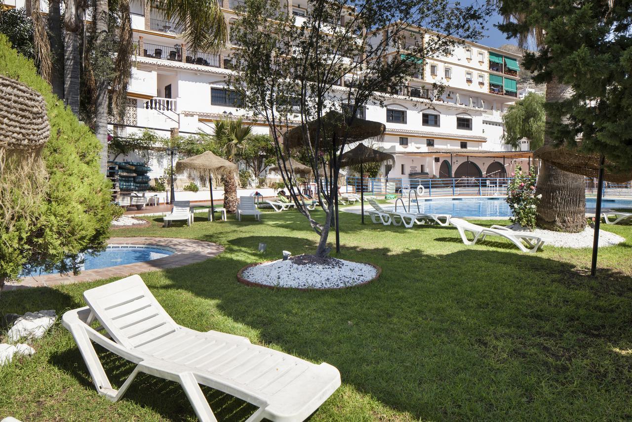 Hotel Y Bungalows Balcon De Competa Exterior photo